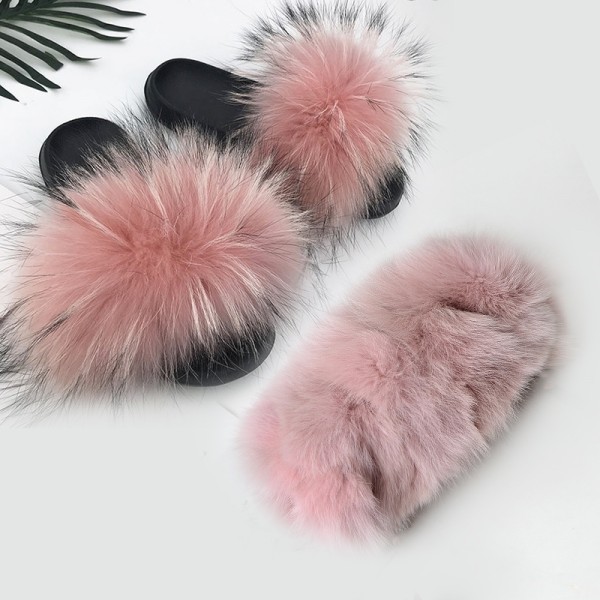 Women's Furry Slides with Matching Winter Fur Bag Set