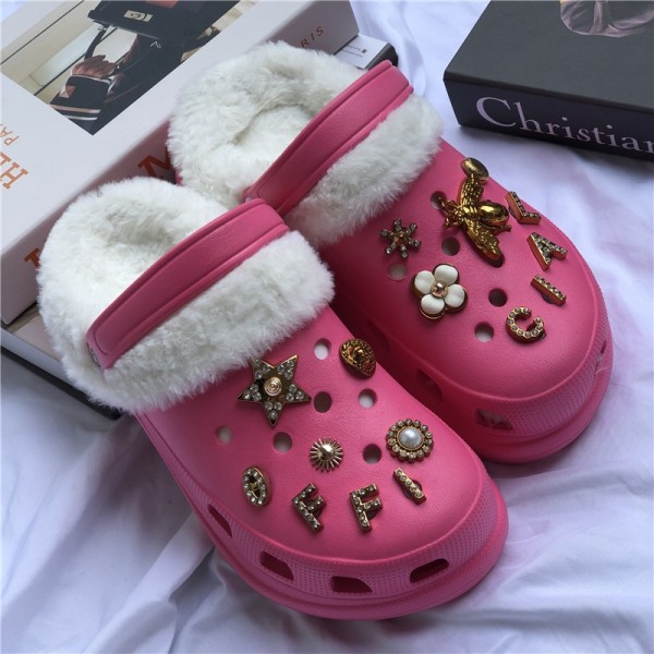 Fur Clogs for Women with Flowers Insect Decor