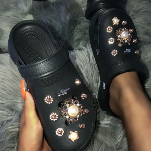 Black Clogs with Pearl Flowers and Rivet for Women